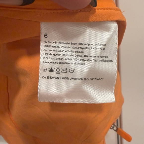 Lululemon Athletica Vibrant Orange Mist Over Windbreaker Jacket - Picture 5 of 8